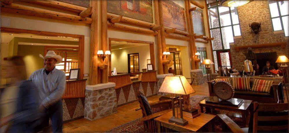 Quartz Mountain Resort Arts And Conference Center Lone Wolf Exterior photo